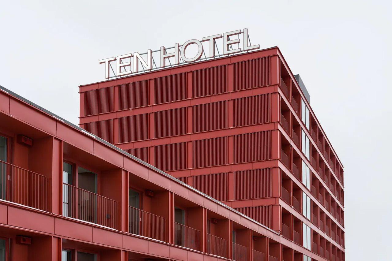 Best Western Plus Ten Hotel Уппландс-Весбю Экстерьер фото